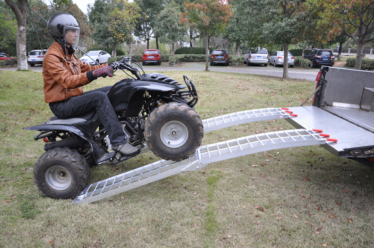 Mover tractor fold loading Ramp Mover tractor fold loading Ramp