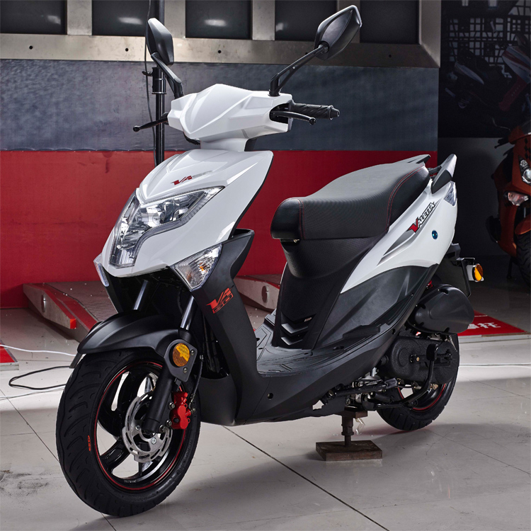 Gas Power Moped Scooter with 50cc Euro 5+ 25km/h 45km/h Gas Power Moped Scooter with 50cc Euro 5+ 25km/h 45km/h